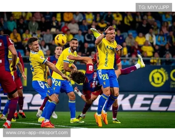 巴萨防线堪忧,3-3平布鲁日,晋级形势愈加严峻,巴萨主场不败 巴萨防线堪忧,3-3平布鲁日,晋级形势愈加严峻,巴萨主场不败