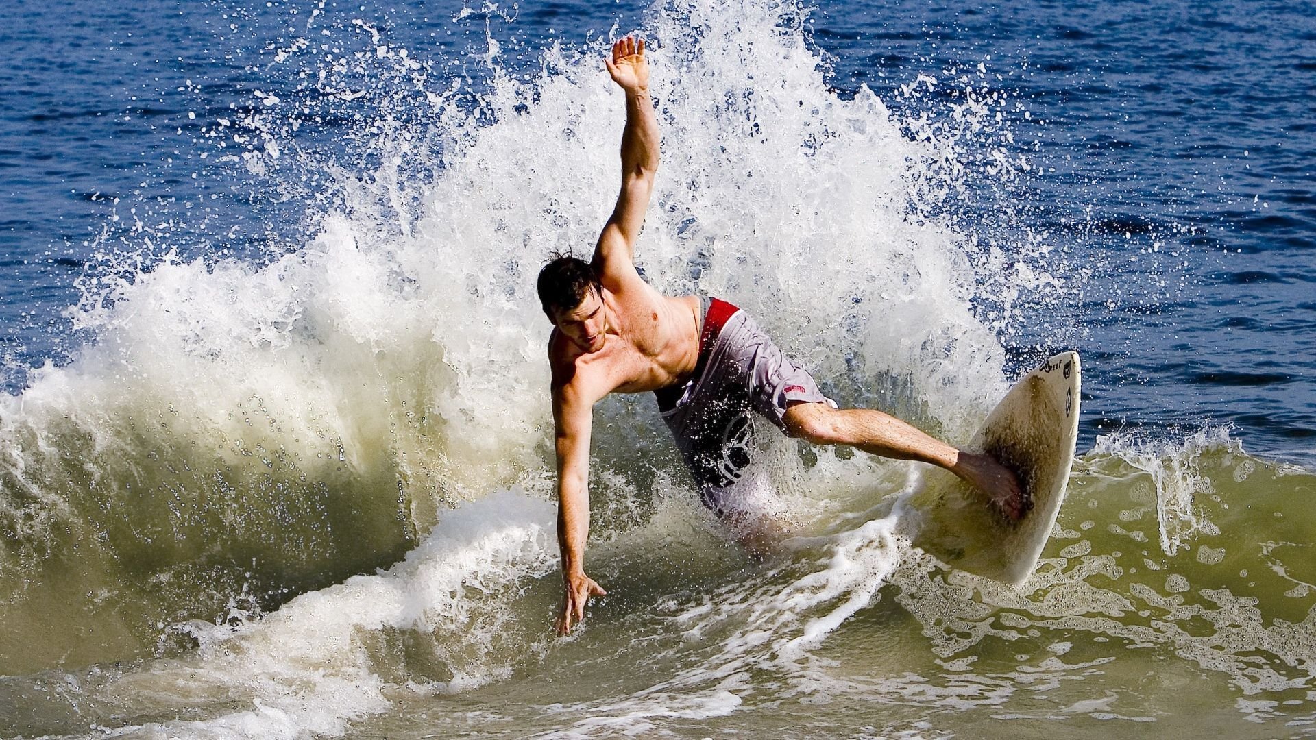 篮球运动员竞技状态实时监控与调整技术,篮球运动员在比赛中表现出的竞技水平