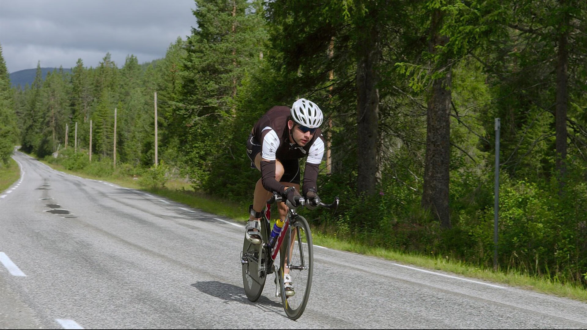 mk体育官方网站-拟募资80亿，摩尔线程过会引爆GPU赛道关注，摩尔线程最新动态